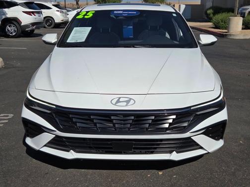 2025 Hyundai ELANTRA HEV Limited
