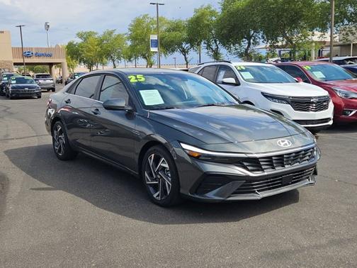 2025 Hyundai ELANTRA SEL Convenience