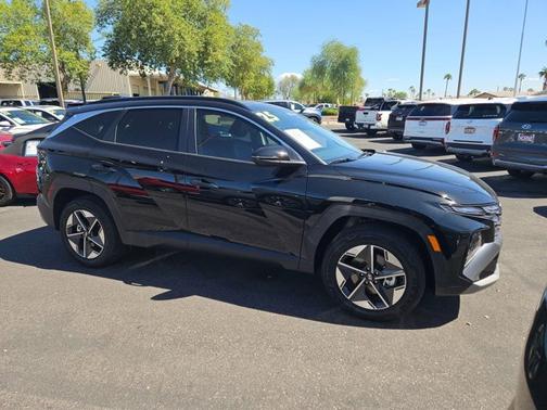 Black 2025 Hyundai TUCSON Hybrid SEL Convenience