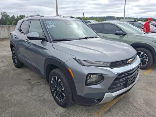 Sterling Gray Metallic 2023 Chevrolet Trailblazer LT
