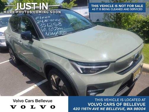2024 Volvo XC40 Recharge Pure Electric Twin Plus