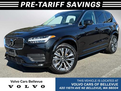 2022 Volvo XC90 T6 AWD Momentum 7 Seater