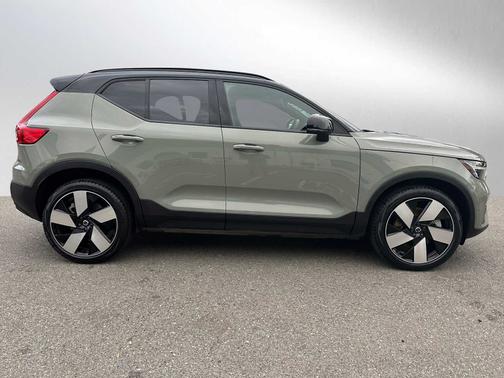 2023 Volvo XC40 Recharge Pure Electric Ultimate