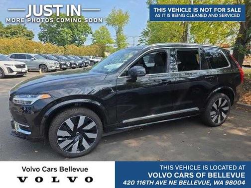 2024 Volvo XC90 Recharge Plug-In Hybrid T8 Plus Bright 7-Seater