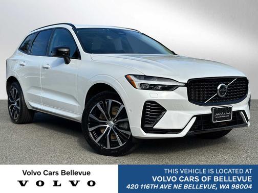 2023 Volvo XC60 Recharge Plug-In Hybrid Plus Dark