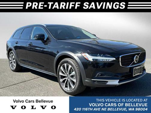 2023 Volvo V90 Cross Country B6 AWD Plus