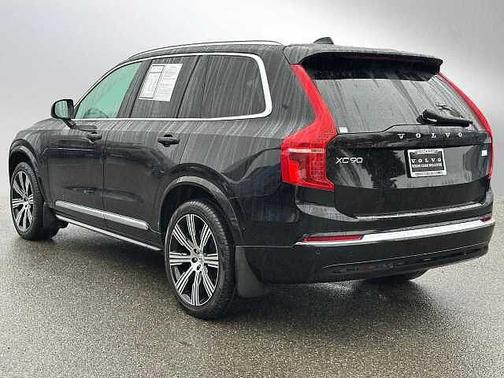 2024 Volvo XC90 T8 Ultimate 6-Seater