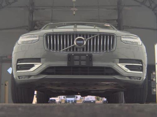 2025 Volvo XC90 B6 Plus 7-Seater
