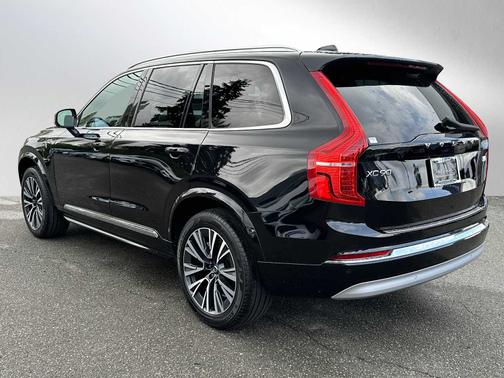 2022 Volvo XC90 Recharge Plug-In Hybrid T8 Inscription Expression Extended Range 7P
