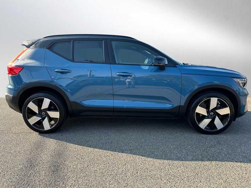 2023 Volvo XC40 Recharge Pure Electric Ultimate