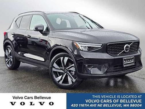 2024 Volvo XC40 Plus