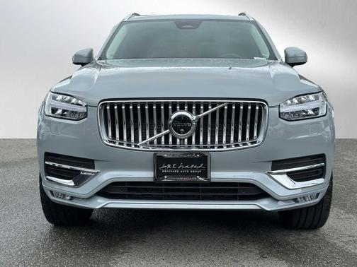 2024 Volvo XC90 B5 Plus Bright