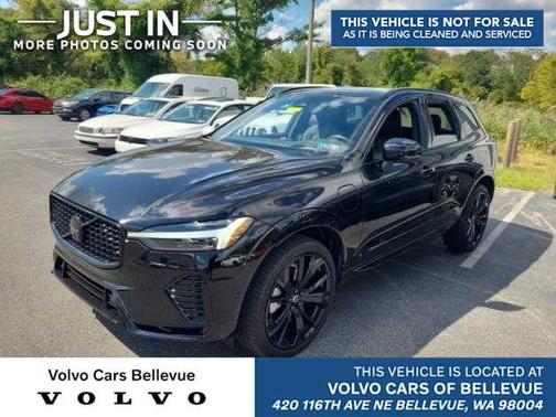 2024 Volvo XC60 Recharge Plug-In Hybrid T8 Ultimate Black Edition
