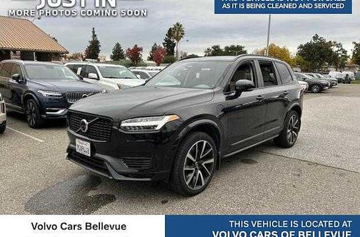 2023 Volvo XC90 Ultimate Dark 7-Seater