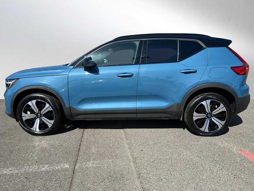 2023 Volvo XC40 Recharge Pure Electric Plus