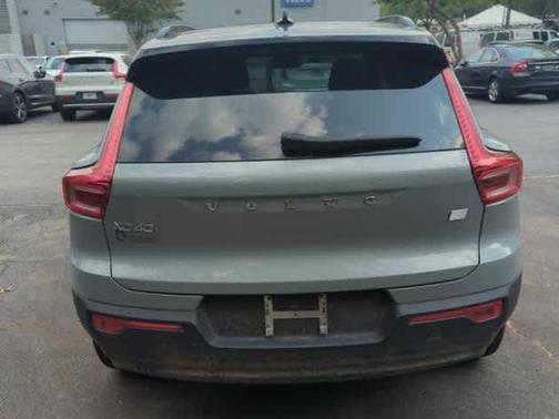 2024 Volvo XC40 Recharge Pure Electric Twin Ultimate