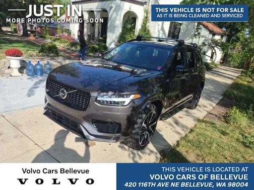 2023 Volvo XC90 Recharge Plug-In Hybrid Plus Dark 7-Seater