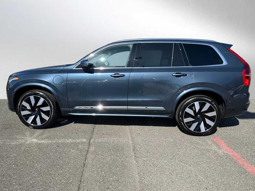 2024 Volvo XC90 Recharge Plug-In Hybrid T8 Plus Bright 7-Seater