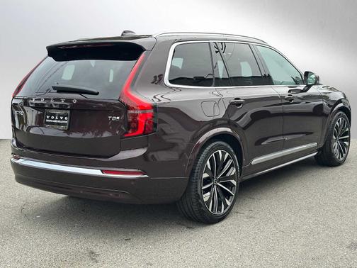 2025 Volvo XC90 Plug-In Hybrid T8 (2025.5) Ultra 6-Seater