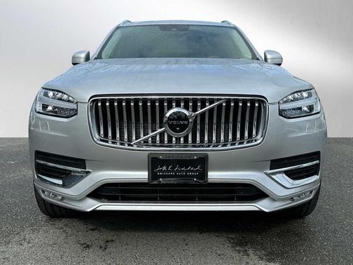 2022 Volvo XC90 T6 AWD Inscription 6 Seater