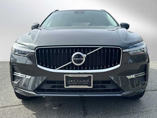 2022 Volvo XC60 B5 AWD Momentum