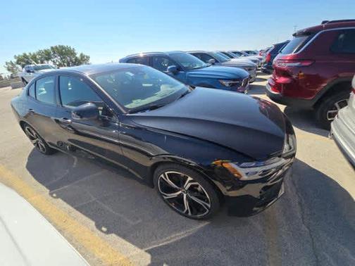 2025 Volvo S60 B5 Plus