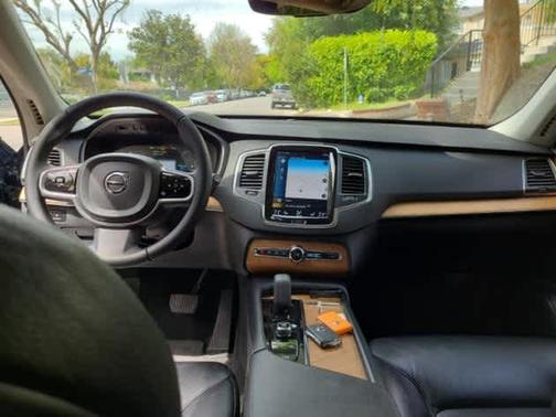 2022 Volvo XC90 Recharge Plug-In Hybrid T8 Inscription Expression Extended Range 6P