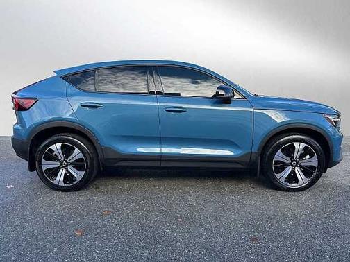 2023 Volvo C40 Recharge Pure Electric Plus