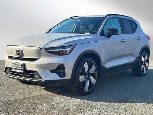 2023 Volvo XC40 Ultimate