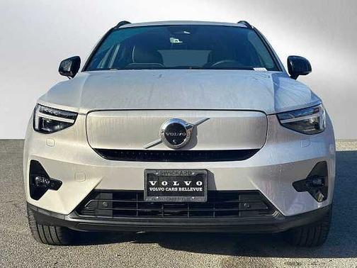 2023 Volvo XC40 Ultimate