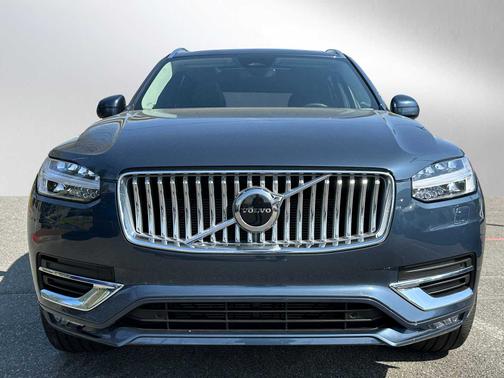 2024 Volvo XC90 B5 Core Bright