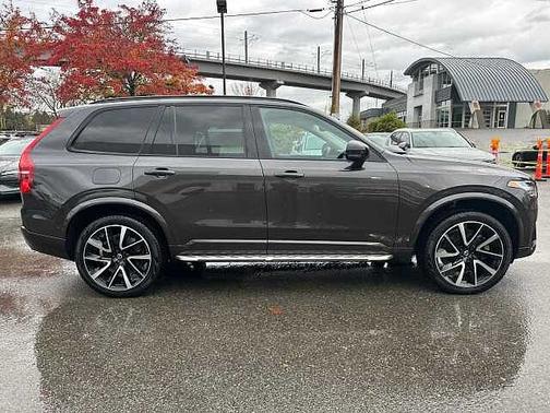 2023 Volvo XC90 Plus