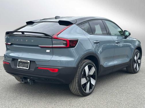 2022 Volvo C40 Recharge Pure Electric Ultimate