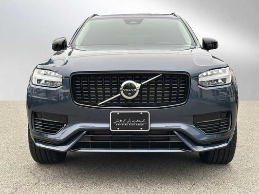 2023 Volvo XC90 Recharge Plug-In Hybrid Ultimate Dark 7-Seater