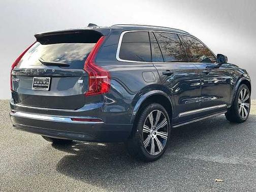 2024 Volvo XC90 T8 Ultimate Bright 7-Seater
