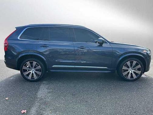 2024 Volvo XC90 T8 Ultimate Bright 7-Seater