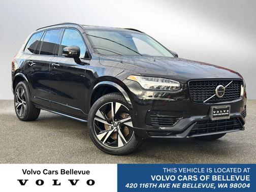 2023 Volvo XC90 Recharge Plug-In Hybrid Plus Dark 7-Seater