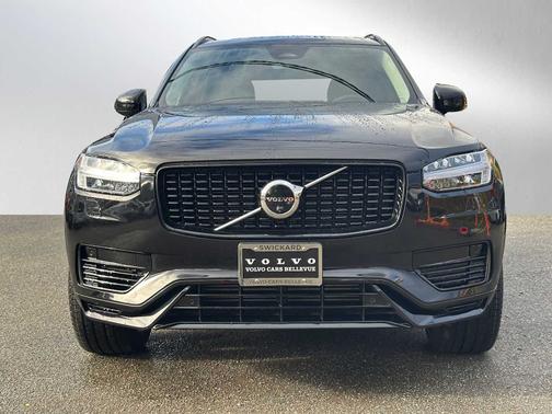 2023 Volvo XC90 Recharge Plug-In Hybrid Plus Dark 7-Seater