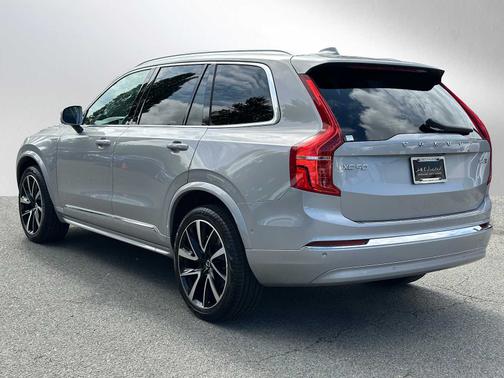 2024 Volvo XC90 B6 Plus Bright 7-Seater