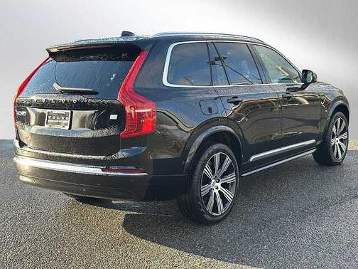 2024 Volvo XC90 T8 Ultimate Bright 7-Seater