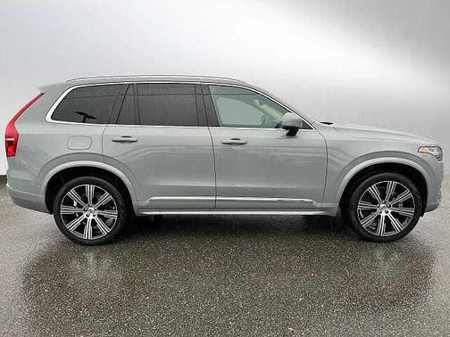 2024 Volvo XC90 Plus