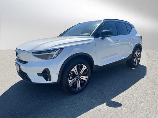 2023 Volvo XC40 Recharge Pure Electric Plus