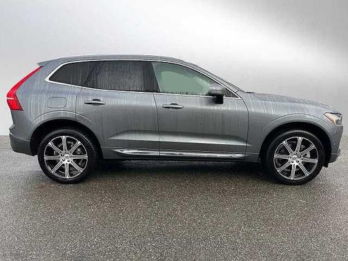 2021 Volvo XC60 T8 Inscription