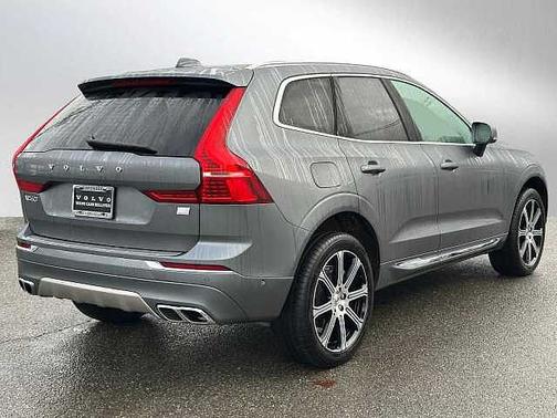2021 Volvo XC60 T8 Inscription