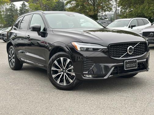 2025 Volvo XC60 B5 Plus