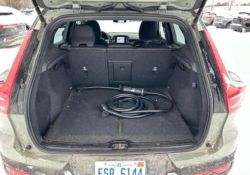 2023 Volvo XC40 Ultimate