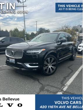 2022 Volvo XC90 T6 AWD Inscription 6 Seater