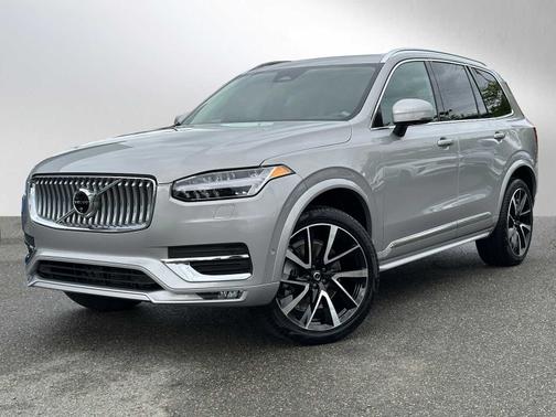 2024 Volvo XC90 B5 Plus Bright