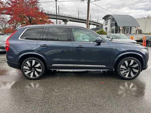 2023 Volvo XC90 Ultimate Bright 7-Seater