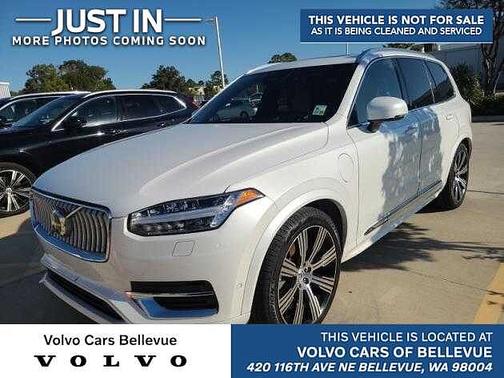 2024 Volvo XC90 T8 Ultimate Bright 7-Seater